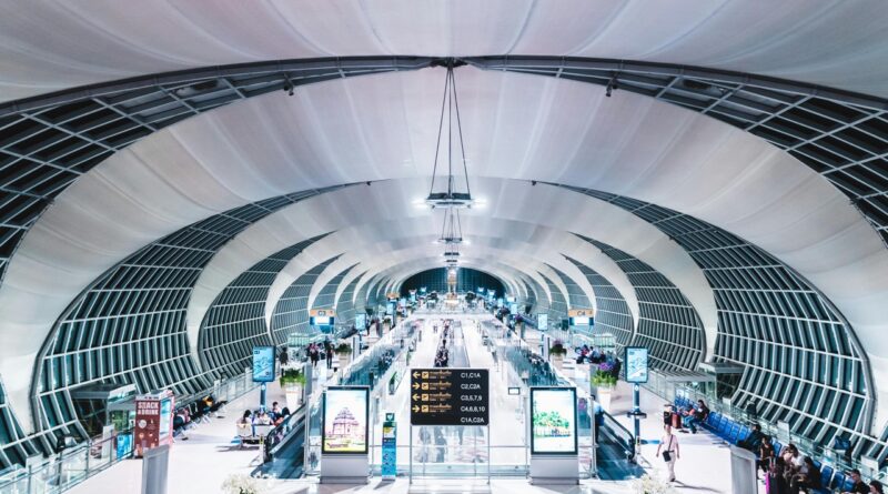 Acceso mediante Biometría VIP en aeropuertos hub de 2026: Eliminación de fricción y ahorro de tiempo para el liderazgo global.